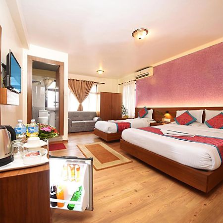 Hotel Amaryllis Катманду Екстериор снимка